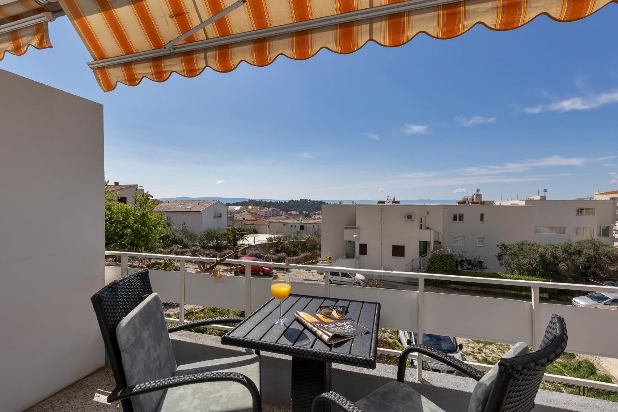 Mediterranean Living 2 Makarska Exterior photo